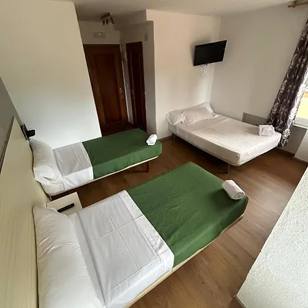 Las Palmeras Casa de hóspedes 3*